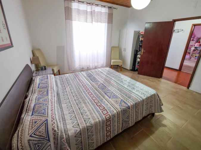 Moradia T3 para Venda em Fenais da Luz Foto 4