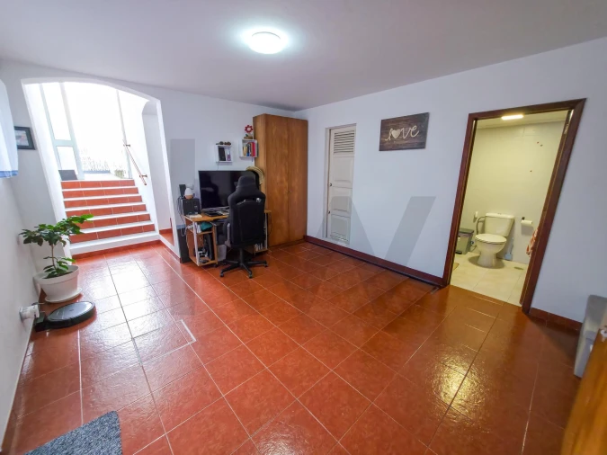 Moradia T3 para Venda em Fenais da Luz Foto 14