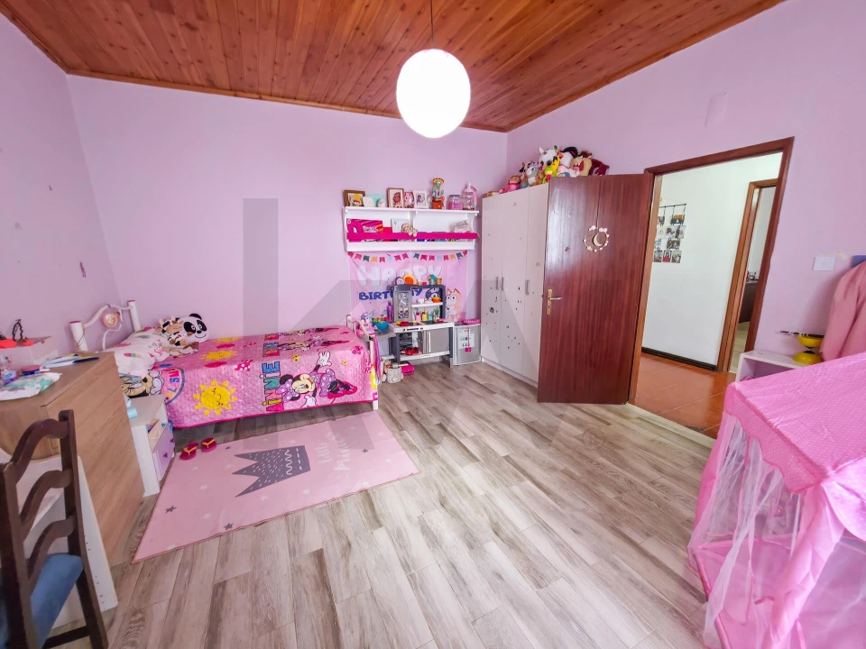 Moradia T3 para Venda em Fenais da Luz Foto 6