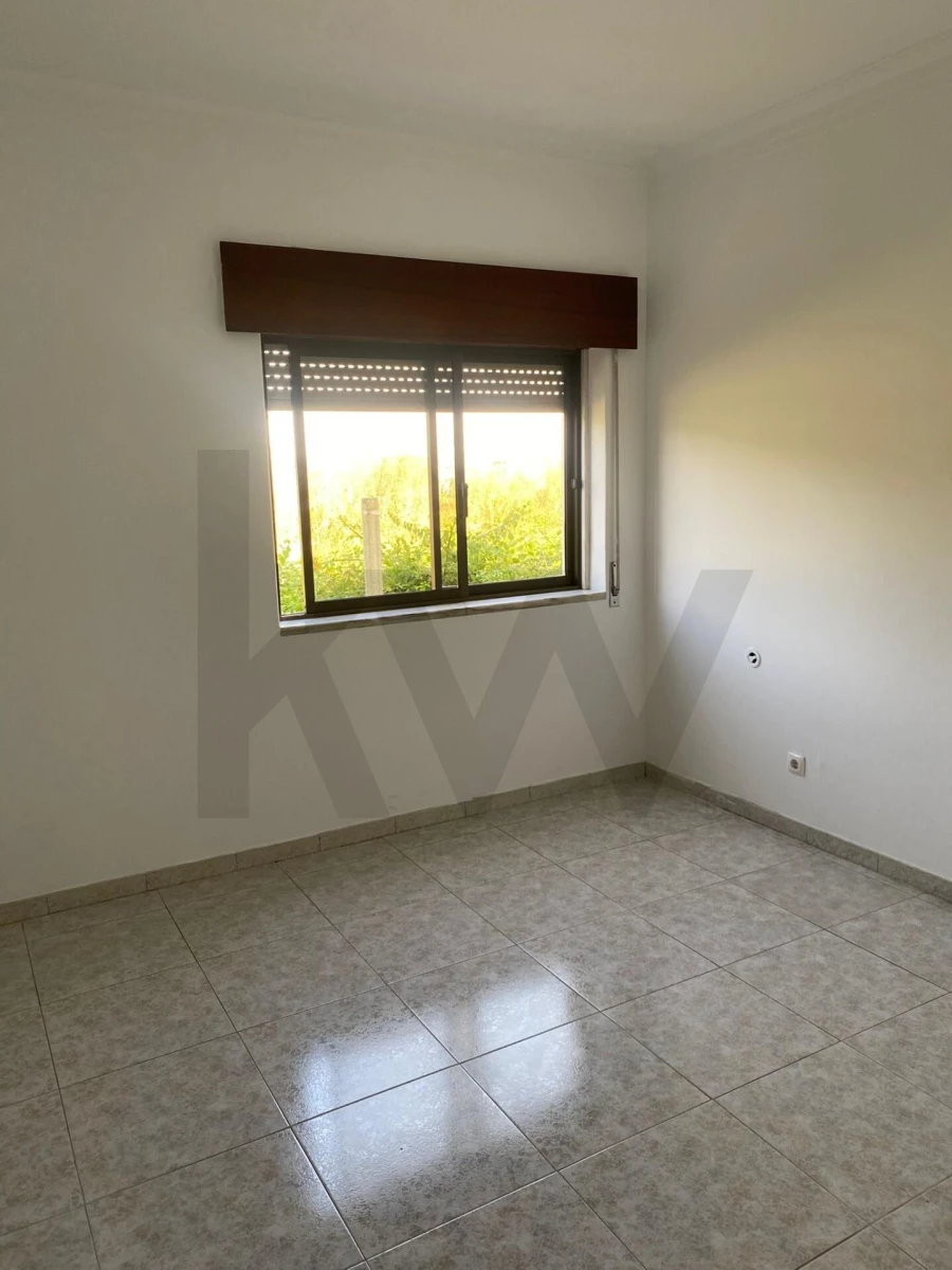 Moradia T3 para Arrendamento em Amora Foto 13