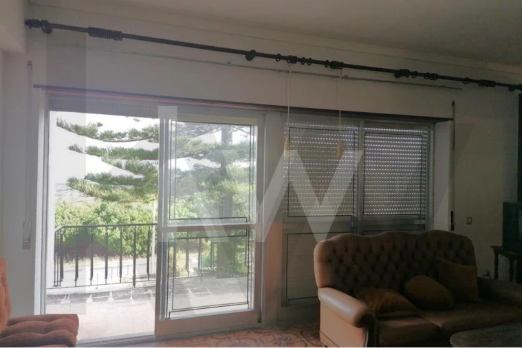 Moradia T4 para Venda em Olho Marinho Foto 14