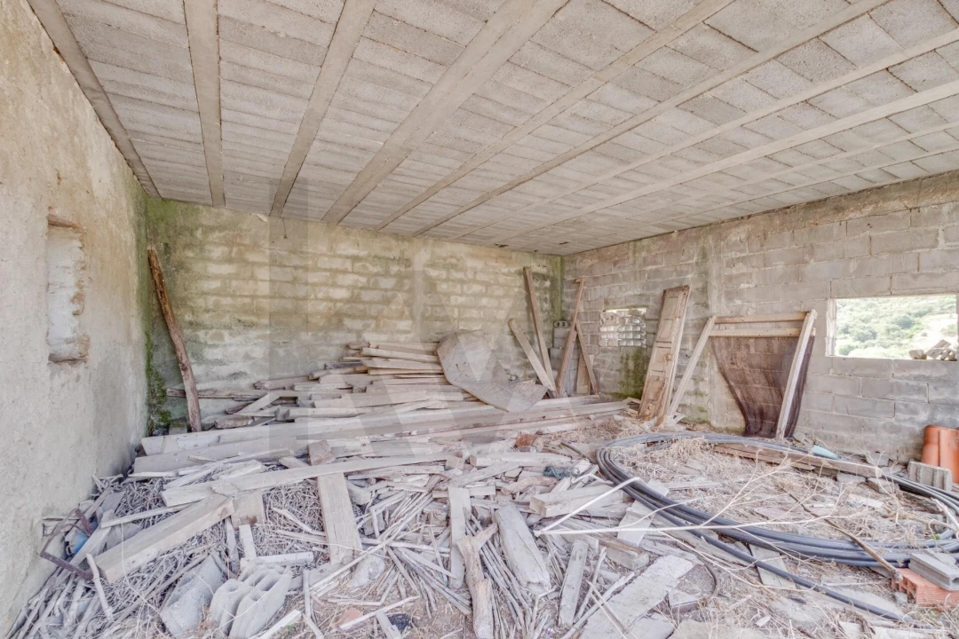 Moradia T2 para Venda em Igreja Nova e Cheleiros Foto 14