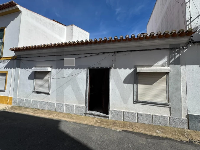 Moradia T5 para Venda em Ferreira do Alentejo e Canhestros Foto 1