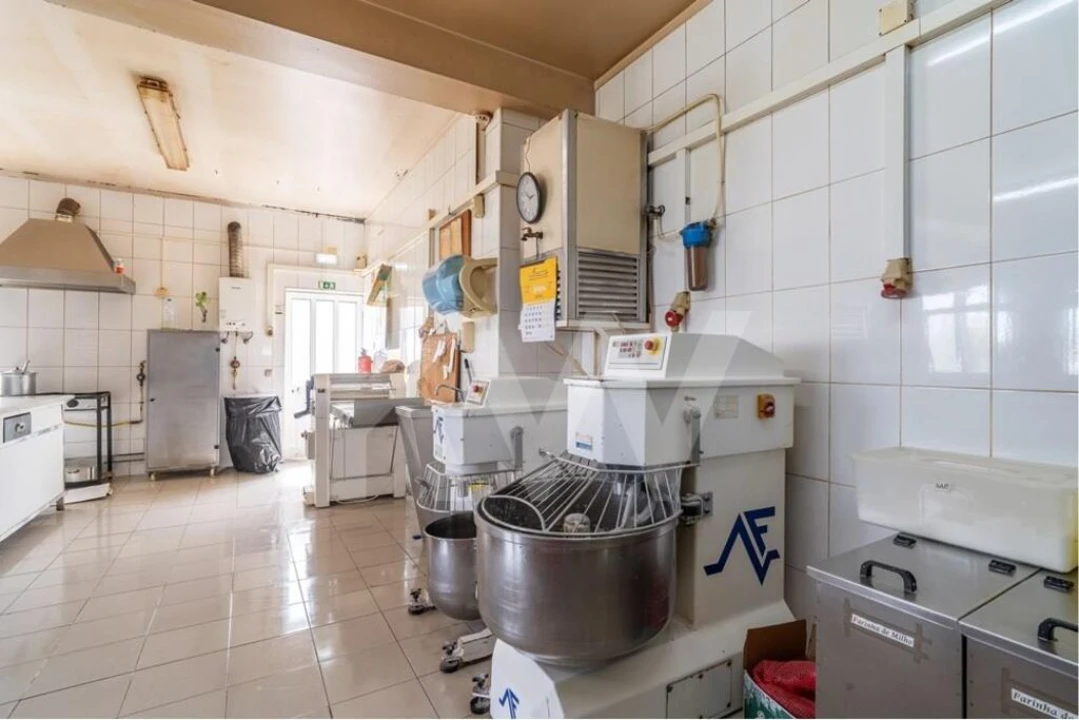 Negócio para Venda em Montemor-O-Velho e Gatões Foto 13