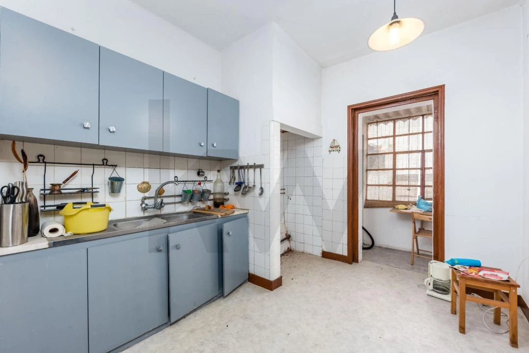 Prédio para Venda em Almada, Cova da Piedade, Pragal e Cacilhas Foto 22