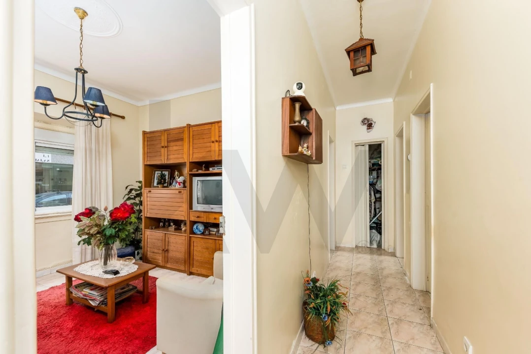 Prédio para Venda em Almada, Cova da Piedade, Pragal e Cacilhas Foto 10