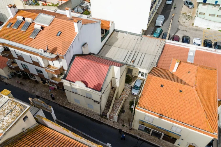 Prédio para Venda em Almada, Cova da Piedade, Pragal e Cacilhas Foto 43