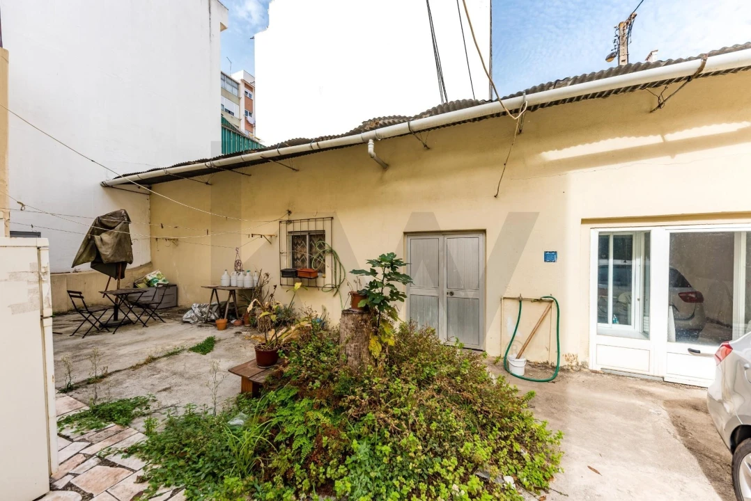 Prédio para Venda em Almada, Cova da Piedade, Pragal e Cacilhas Foto 9