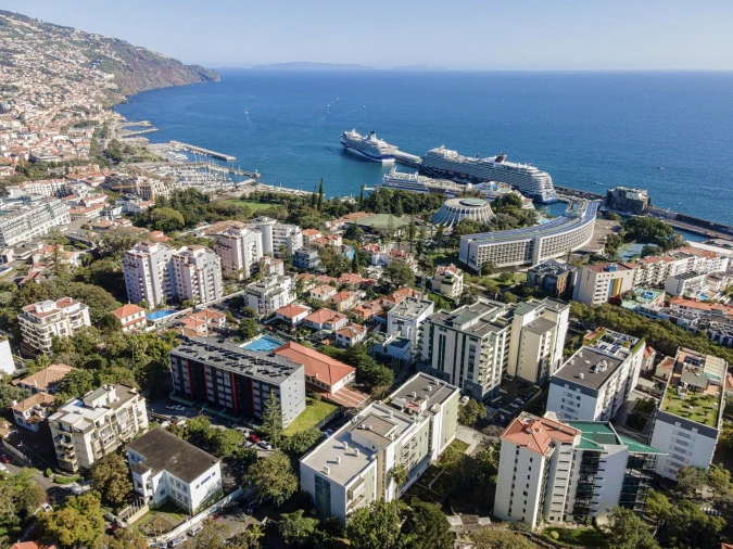 Loja para Venda em Funchal (São Pedro) Foto 3