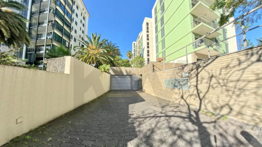 Loja para Venda em Funchal (São Pedro) Foto 19