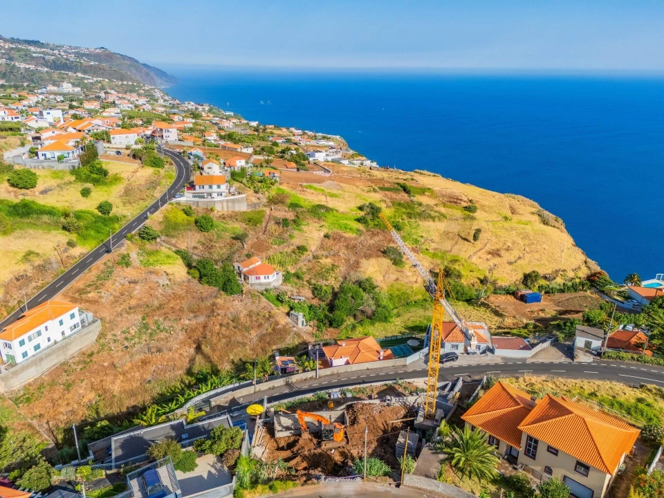 Moradia T3 para Venda em Estreito da Calheta Foto 13