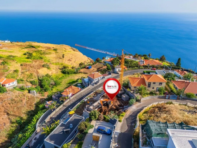 Moradia T3 para Venda em Estreito da Calheta Foto 14