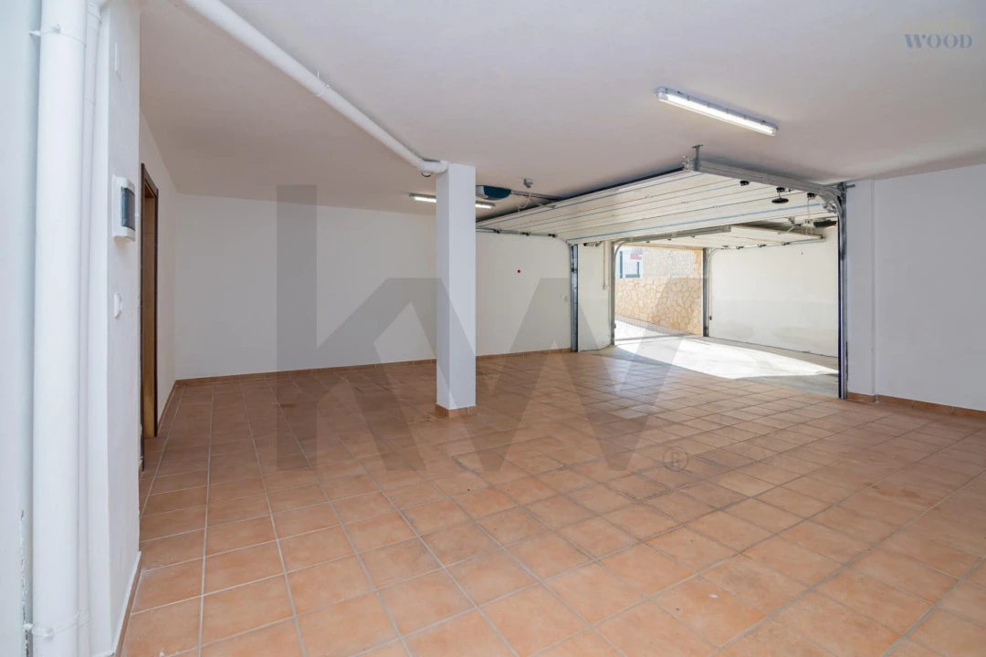 Moradia T3 para Arrendamento em Guia Foto 60