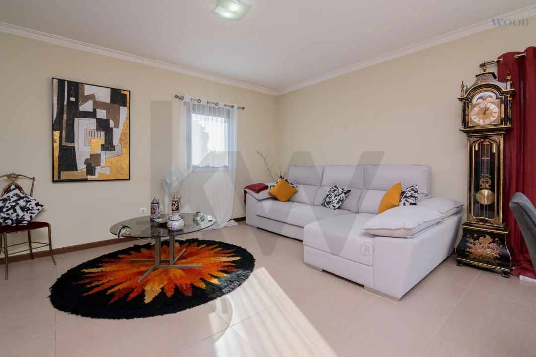 Moradia T3 para Arrendamento em Guia Foto 17