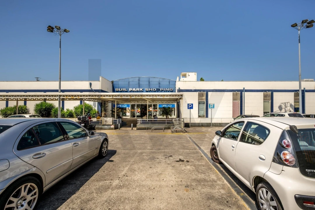 Loja para Venda em São João de Ver Foto 19