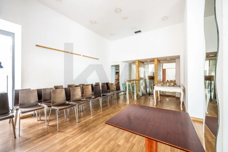 Loja para Venda em São João de Ver Foto 4