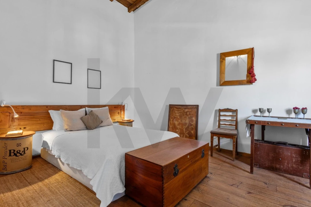 Moradia T4 para Venda em Alvito Foto 1