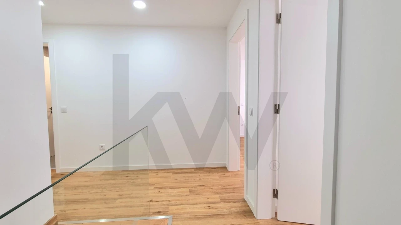 Apartamento T2 para Venda em Requeixo, Nossa Senhora de Fátima e Nariz Foto 23