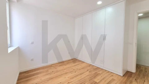 Apartamento T2 para Venda em Requeixo, Nossa Senhora de Fátima e Nariz