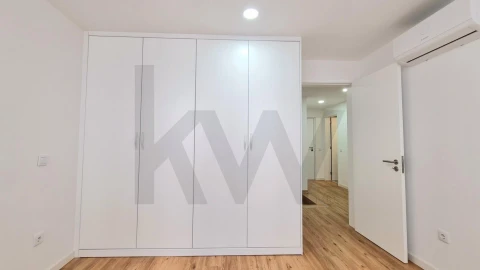 Apartamento T2 para Venda em Requeixo, Nossa Senhora de Fátima e Nariz
