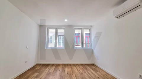 Apartamento T2 para Venda em Requeixo, Nossa Senhora de Fátima e Nariz