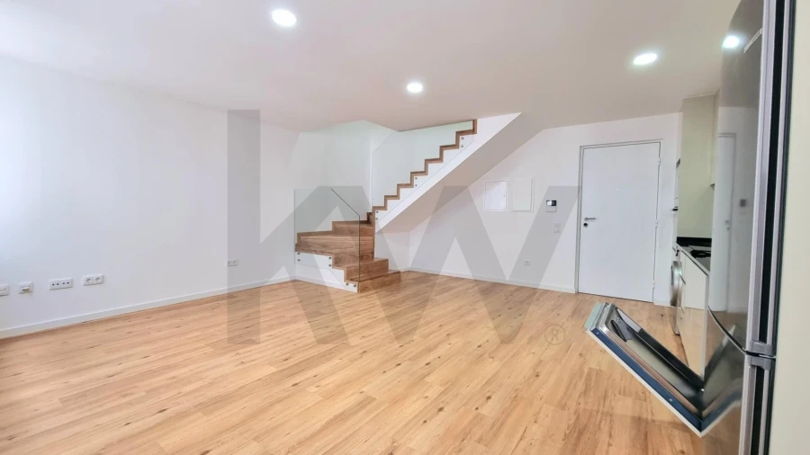 Apartamento T2 para Venda em Requeixo, Nossa Senhora de Fátima e Nariz Foto 6