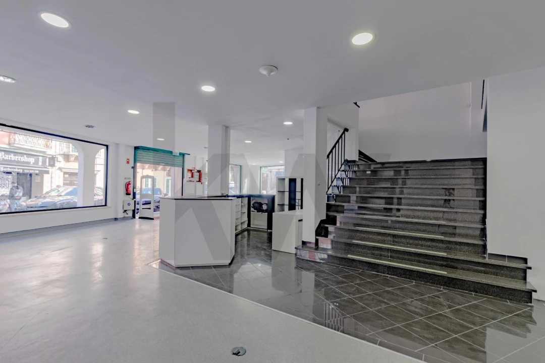 Loja para Arrendamento em Alverca do Ribatejo e Sobralinho Foto 12