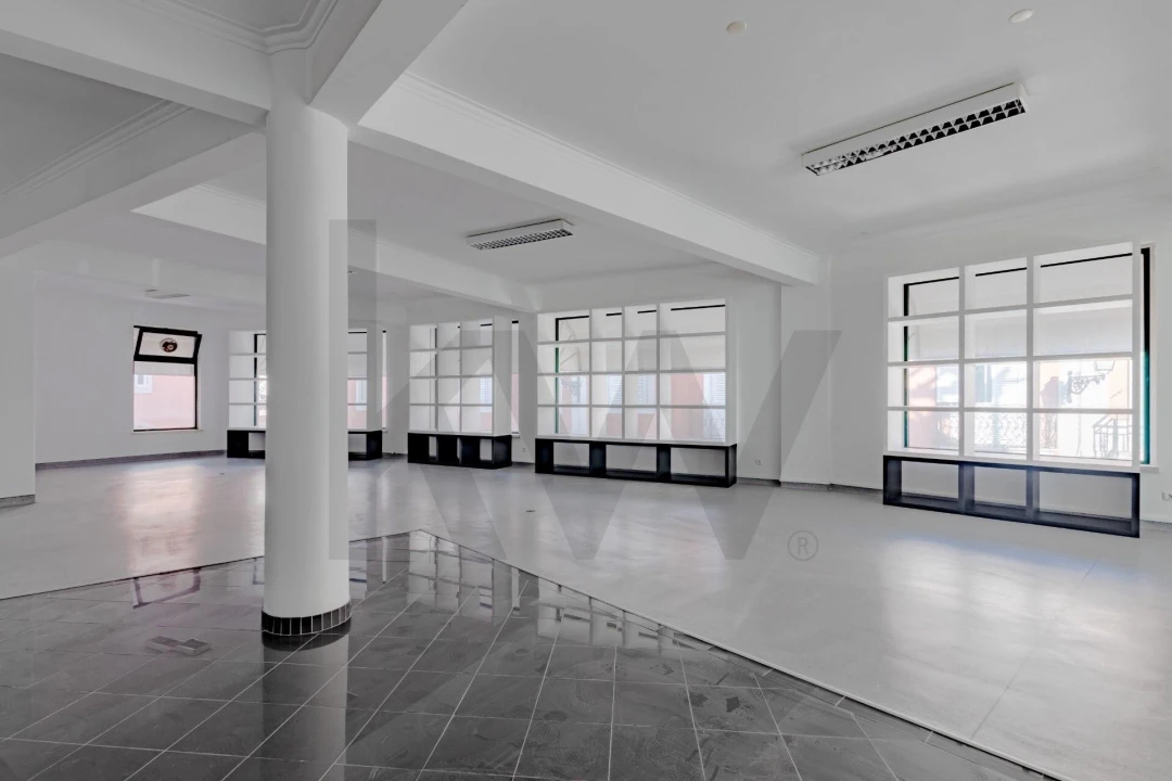 Loja para Arrendamento em Alverca do Ribatejo e Sobralinho Foto 16