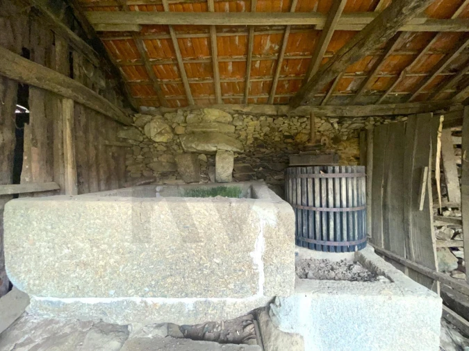 Moradia T6 para Venda em Santa Maria de Sardoura Foto 22