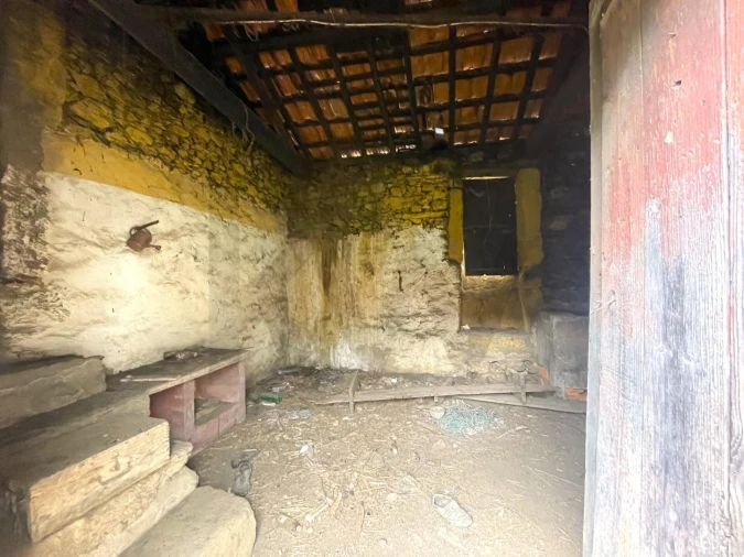 Moradia T6 para Venda em Santa Maria de Sardoura Foto 36