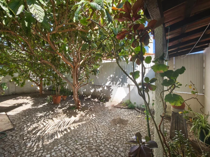 Moradia T4 para Venda em Beato Foto 19