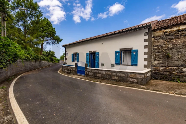 Moradia T2 para Venda em Lomba da Maia Foto 38