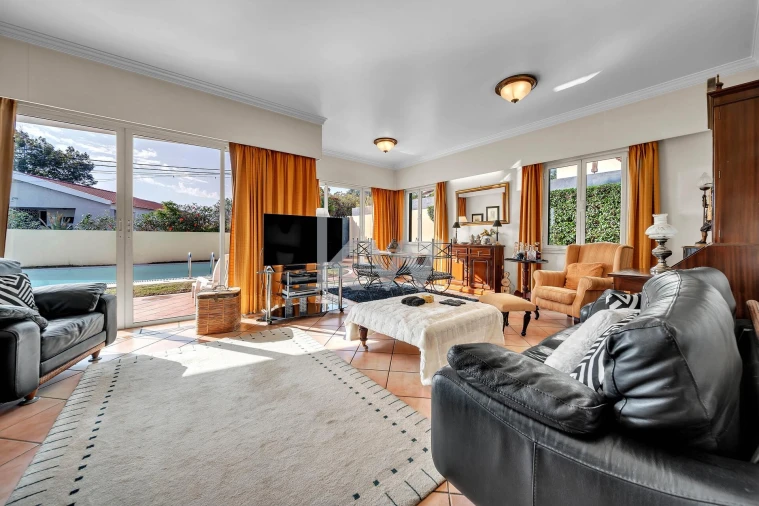 Moradia T3 para Venda em Funchal (São Pedro) Foto 6