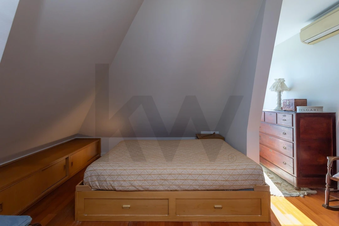 Apartamento T4 para Venda em Carnide Foto 56