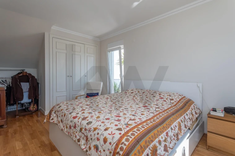 Apartamento T4 para Venda em Carnide Foto 49