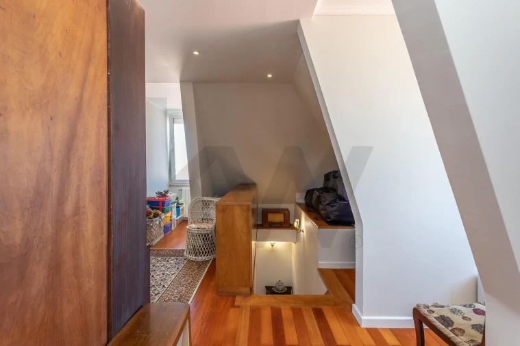 Apartamento T4 para Venda em Carnide Foto 52