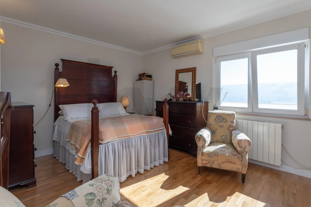 Apartamento T4 para Venda em Carnide Foto 43