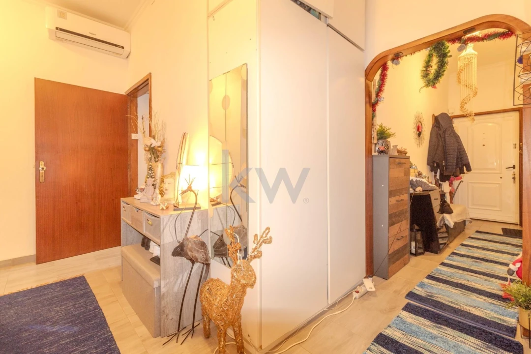 Moradia T4 para Venda em Rio Tinto Foto 14