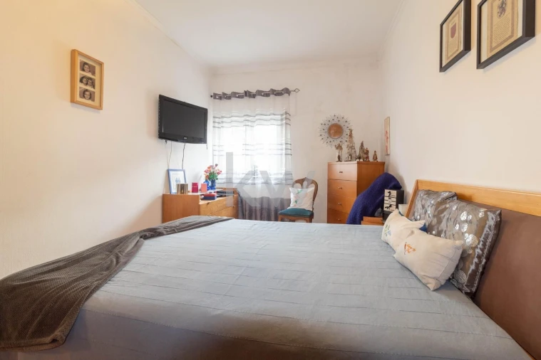 Moradia T4 para Venda em Rio Tinto Foto 9