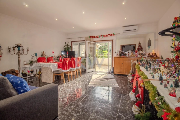 Moradia T4 para Venda em Rio Tinto Foto 30