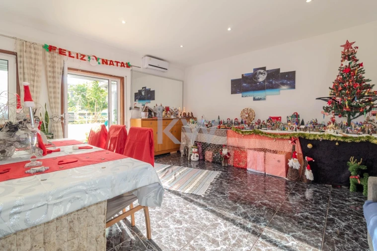 Moradia T4 para Venda em Rio Tinto Foto 33