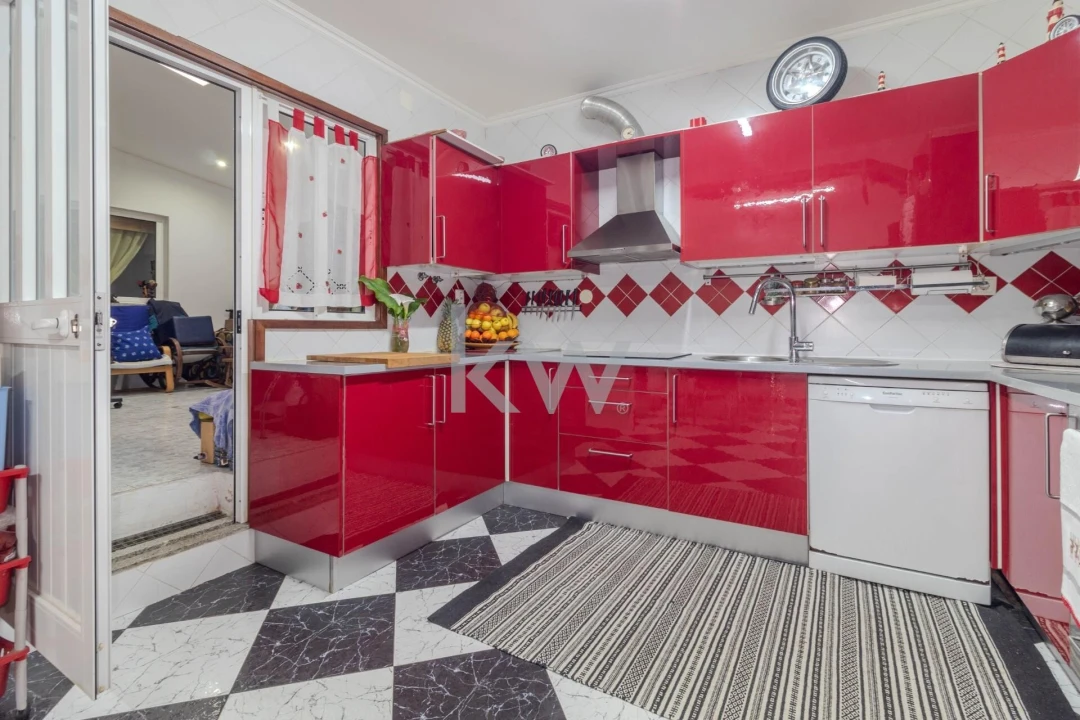 Moradia T4 para Venda em Rio Tinto Foto 26