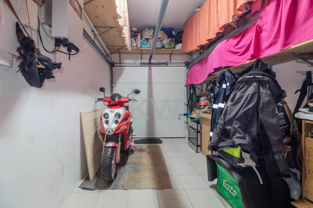 Moradia T4 para Venda em Rio Tinto Foto 16