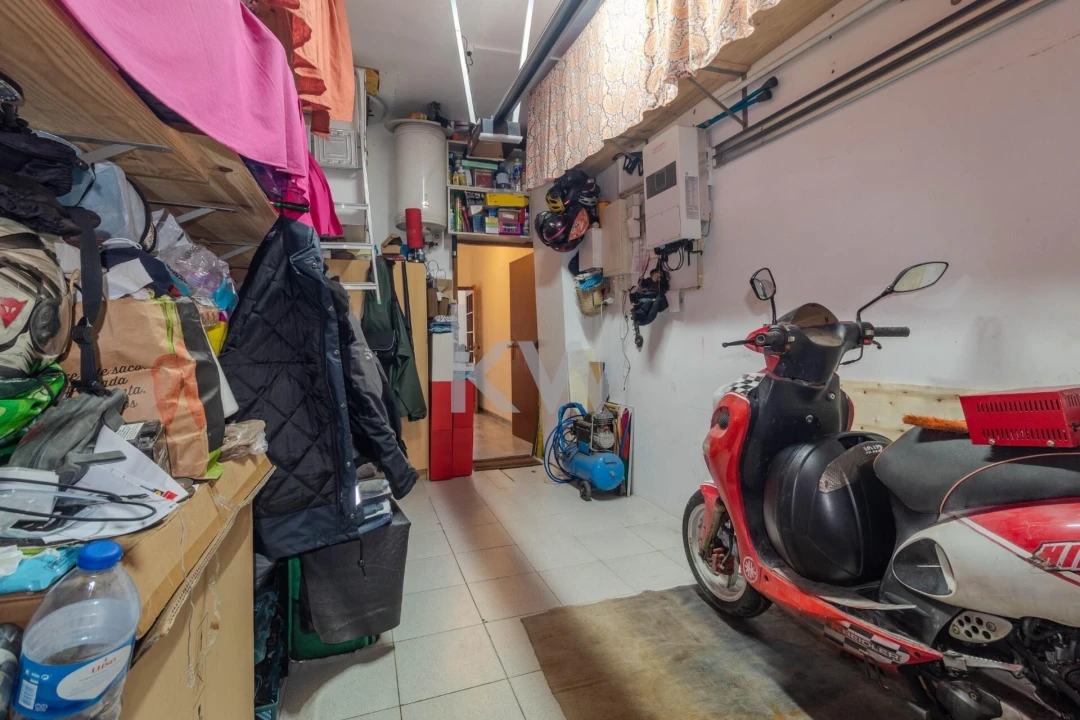 Moradia T4 para Venda em Rio Tinto Foto 17