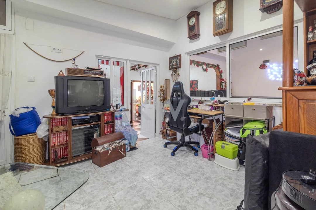 Moradia T4 para Venda em Rio Tinto Foto 28