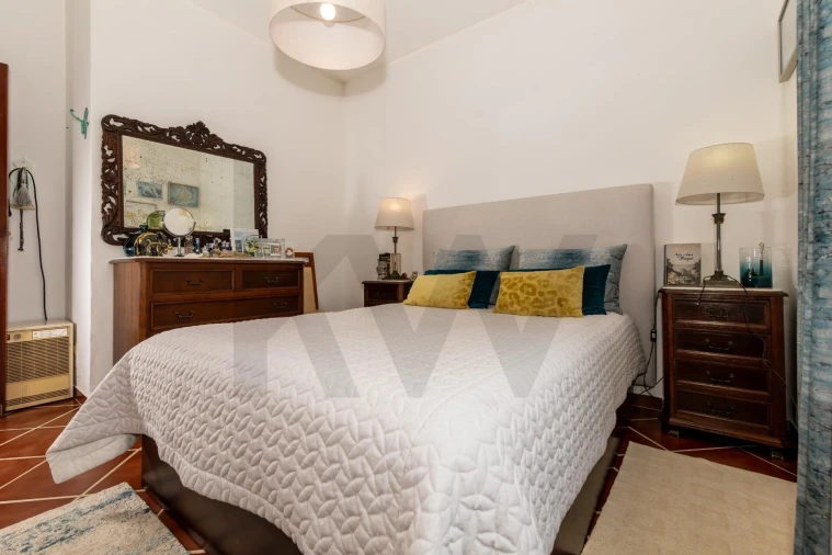 Moradia T4 para Venda em Pico da Pedra Foto 29