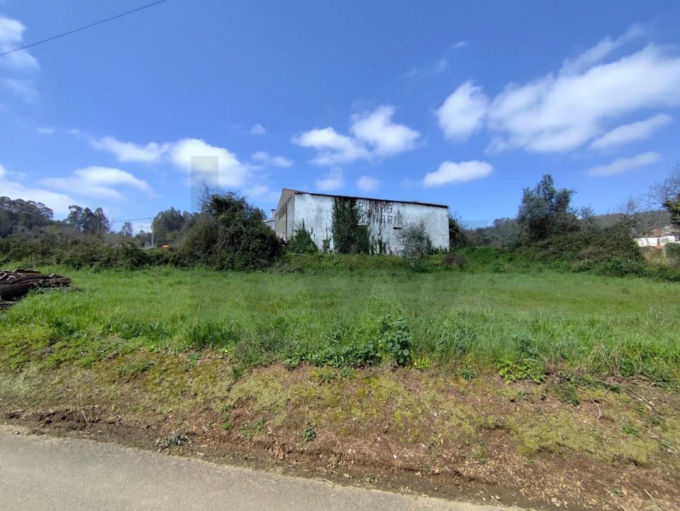 Armazém para Venda em Arrifana Foto 9