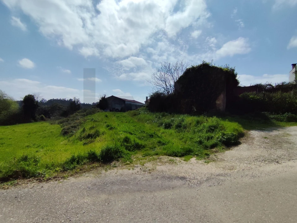 Armazém para Venda em Arrifana Foto 8