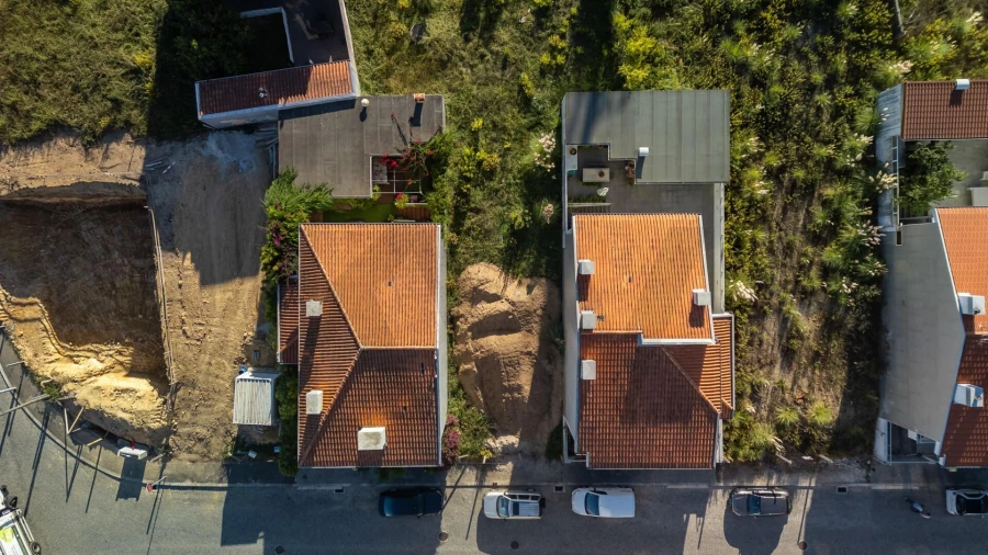 Terreno para Venda em Cidade da Maia Foto 5