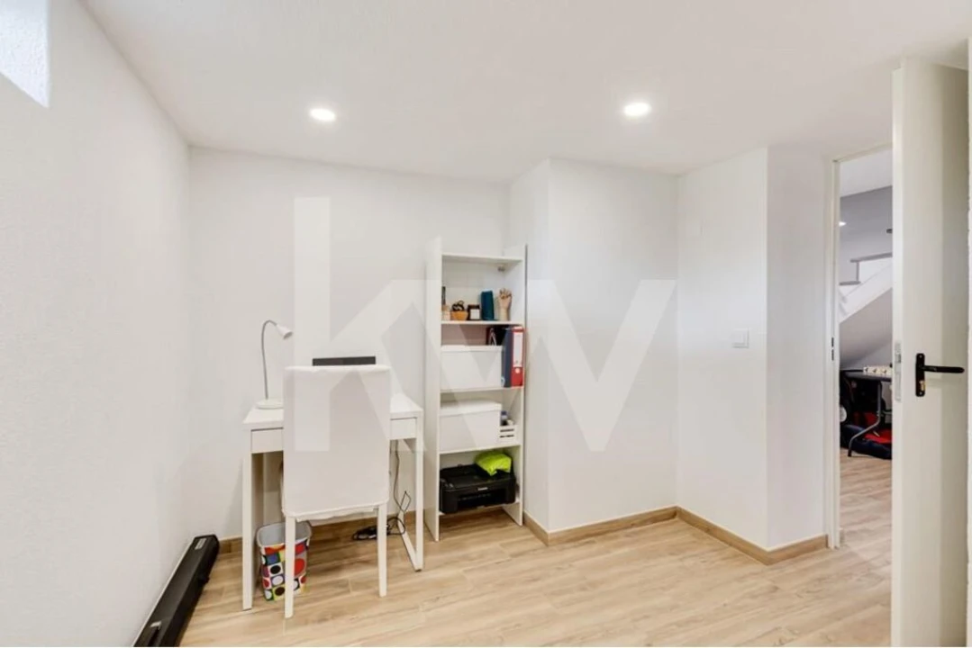 Moradia T5 para Venda em São João das Lampas e Terrugem Foto 13